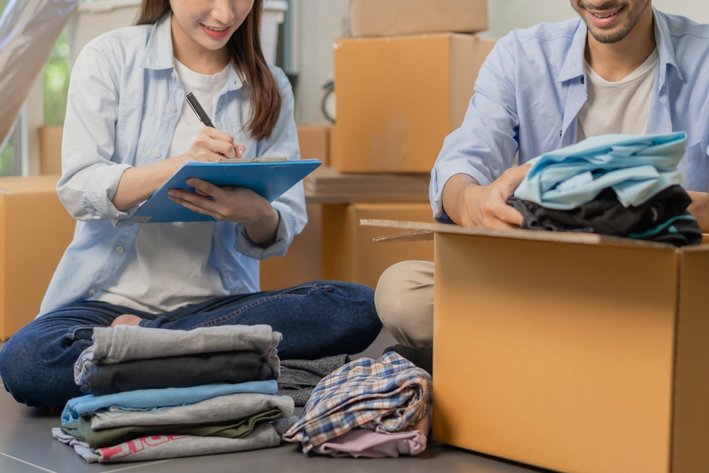 Should You Toss Old Clothes During Your Move to Atlanta?
