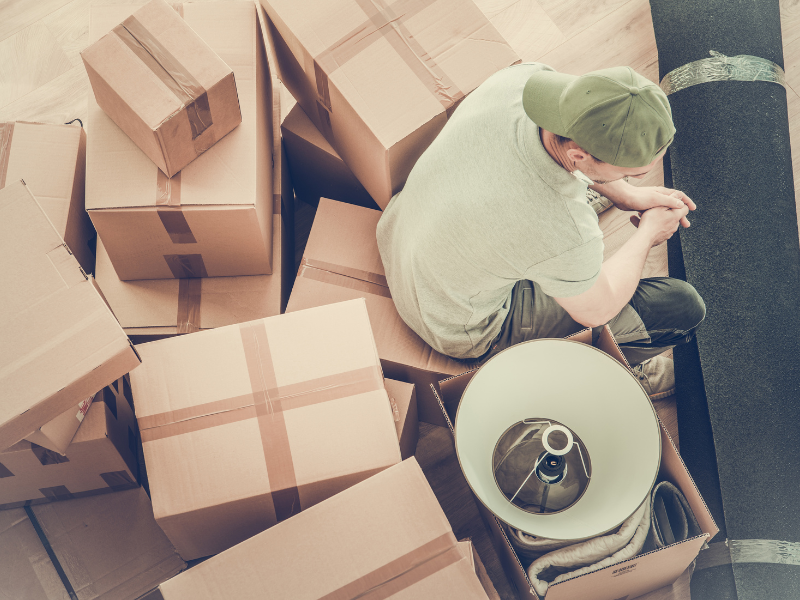 5 Tips for Moving Out After a Breakup