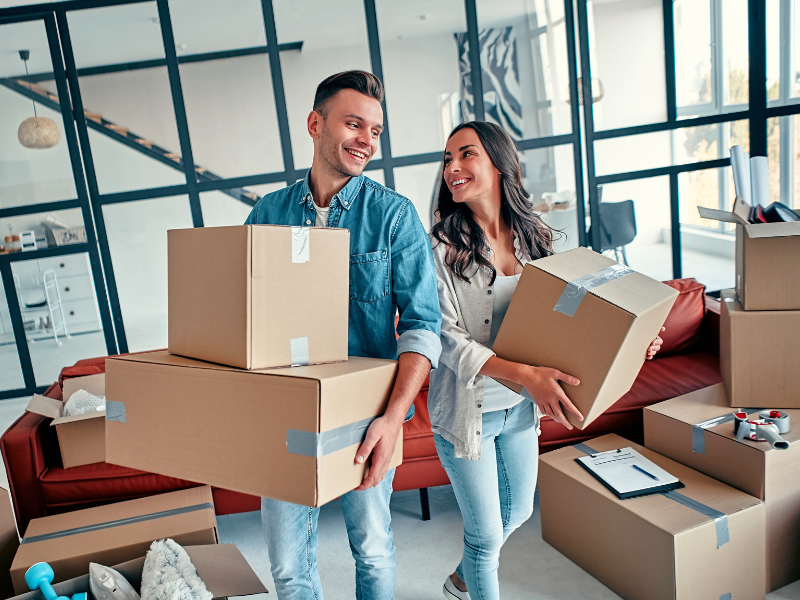 Best Time of Year to Move: Pros and Cons of Each Season