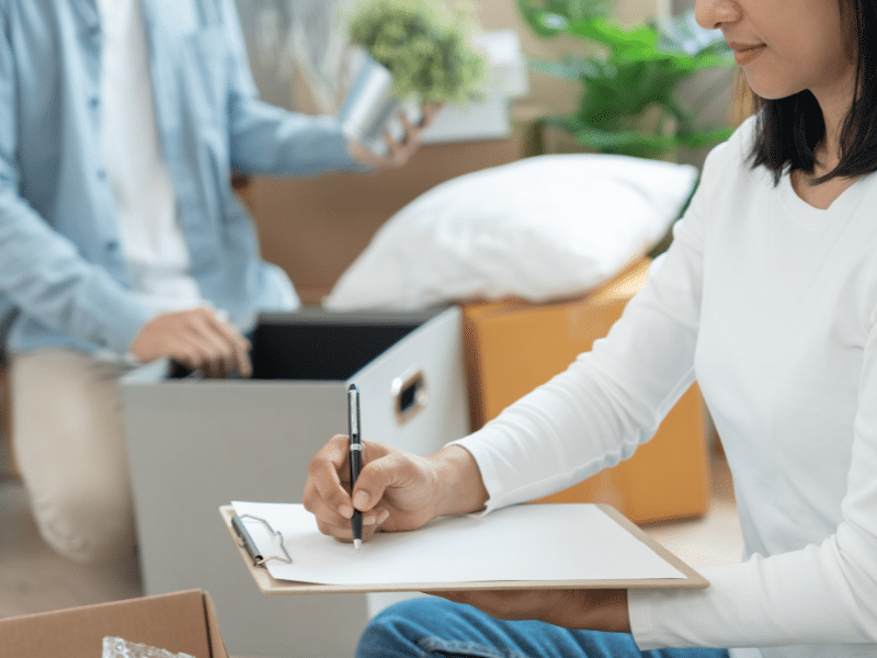 The Ultimate First Night Box Checklist: Essentials for a Seamless Move