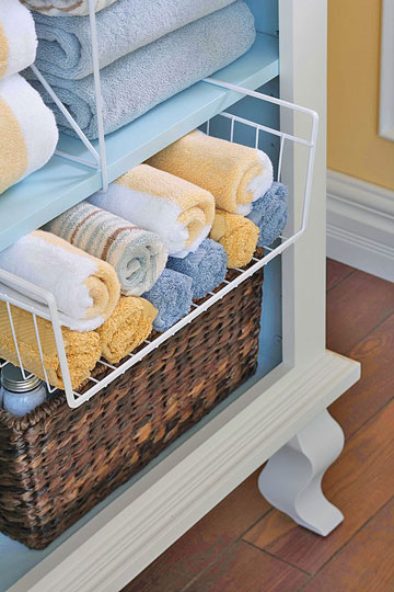 7 Ways to Organize Your Linen Closet