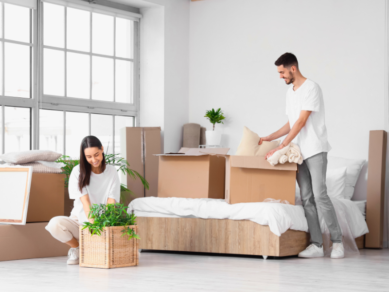 Helpful Tips for Unpacking Your Bedroom